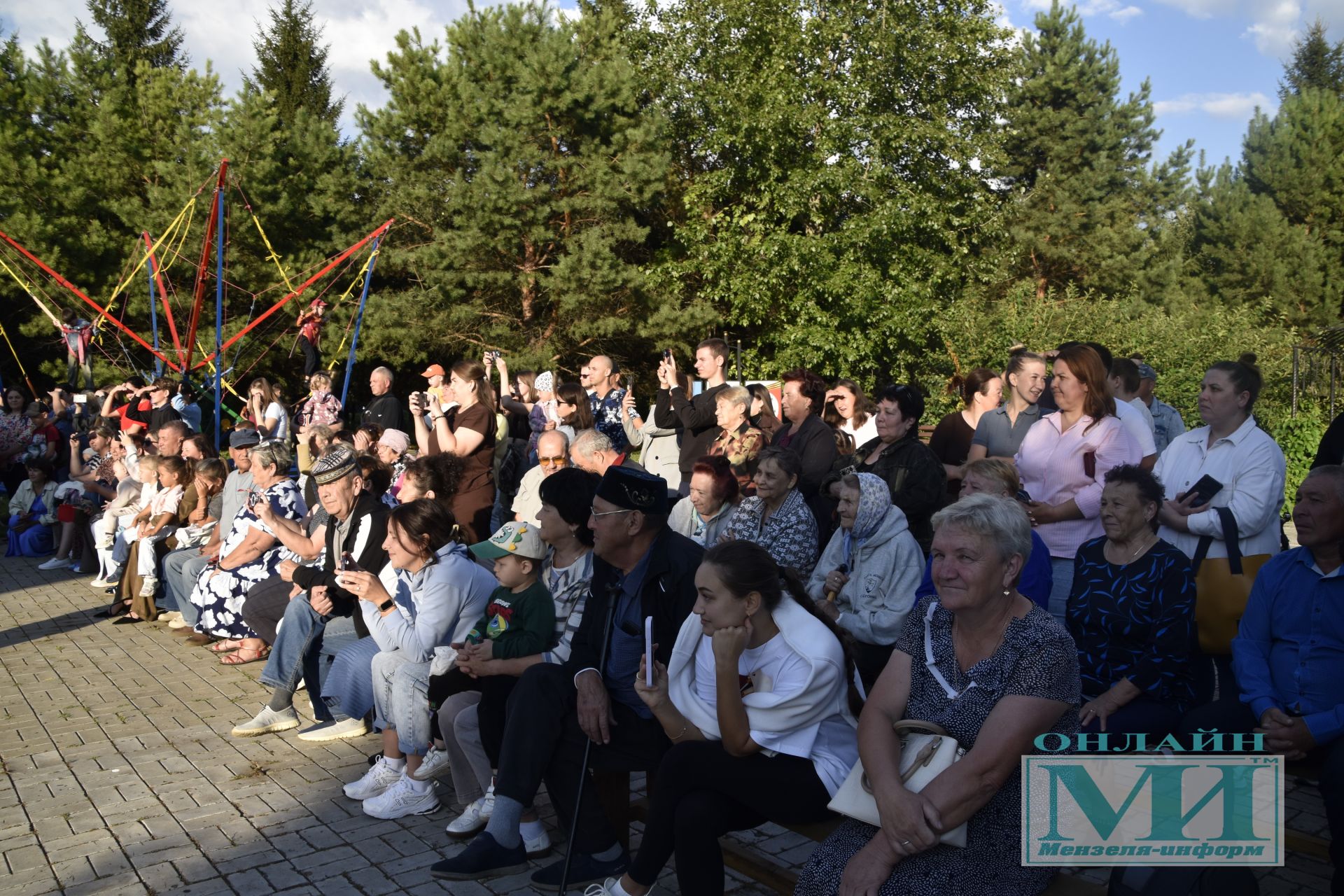 Праздник «Күршеләр» собрал жителей в парке Победы города Мензелинска