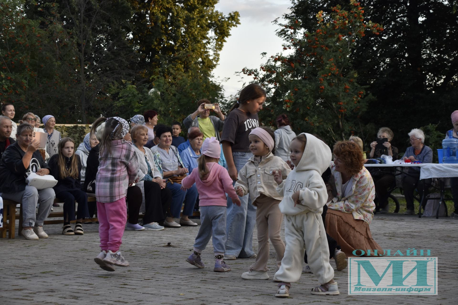Праздник «Күршеләр» собрал жителей в парке Победы города Мензелинска
