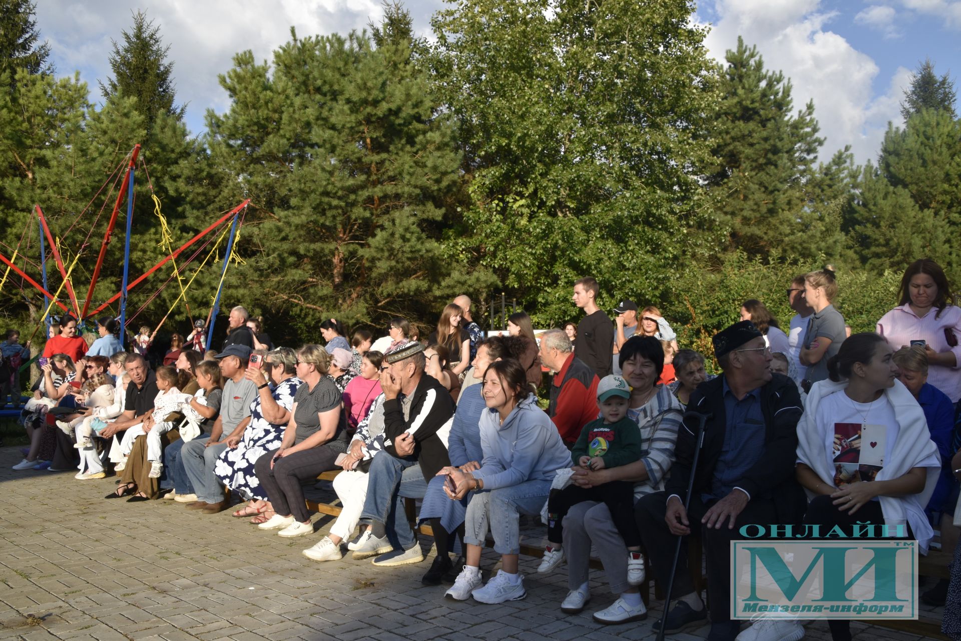 Праздник «Күршеләр» собрал жителей в парке Победы города Мензелинска