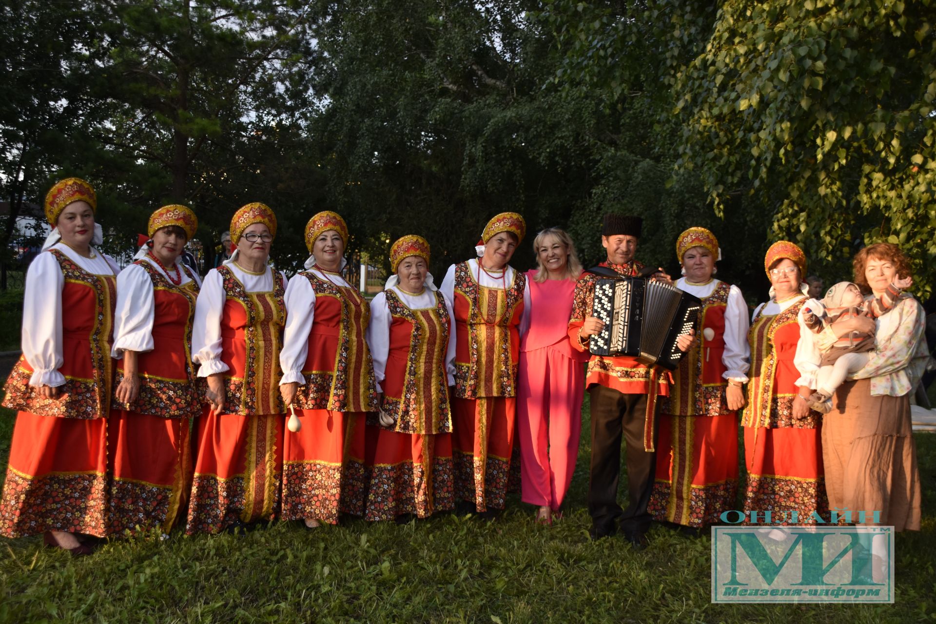 Праздник «Күршеләр» собрал жителей в парке Победы города Мензелинска