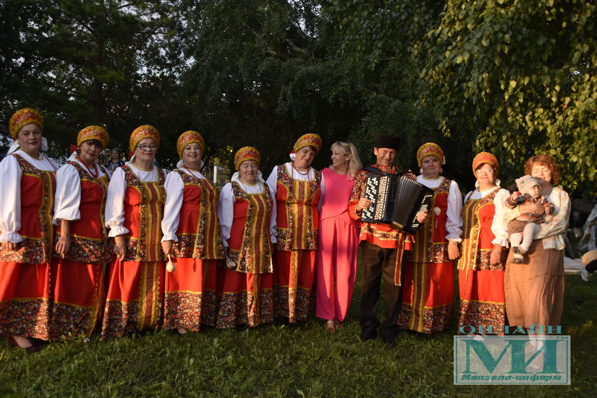 Праздник «Күршеләр» собрал жителей в парке Победы города Мензелинска