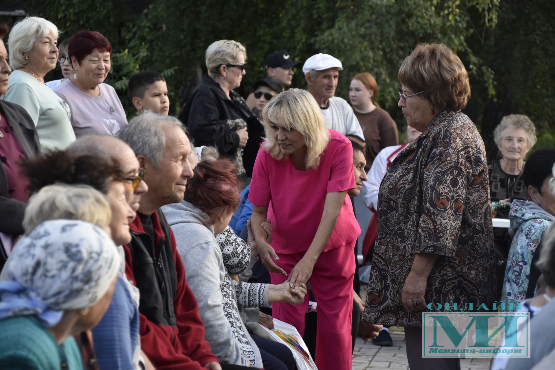Праздник «Күршеләр» собрал жителей в парке Победы города Мензелинска