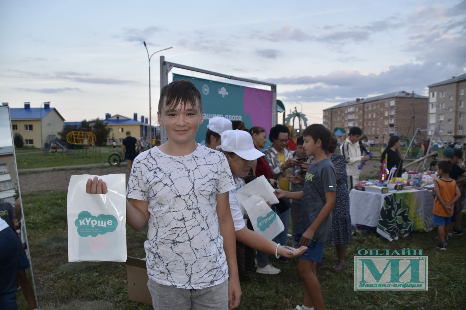 В поселке Изыскателей города Мензелинска прошел яркий праздник проекта «Күрше»