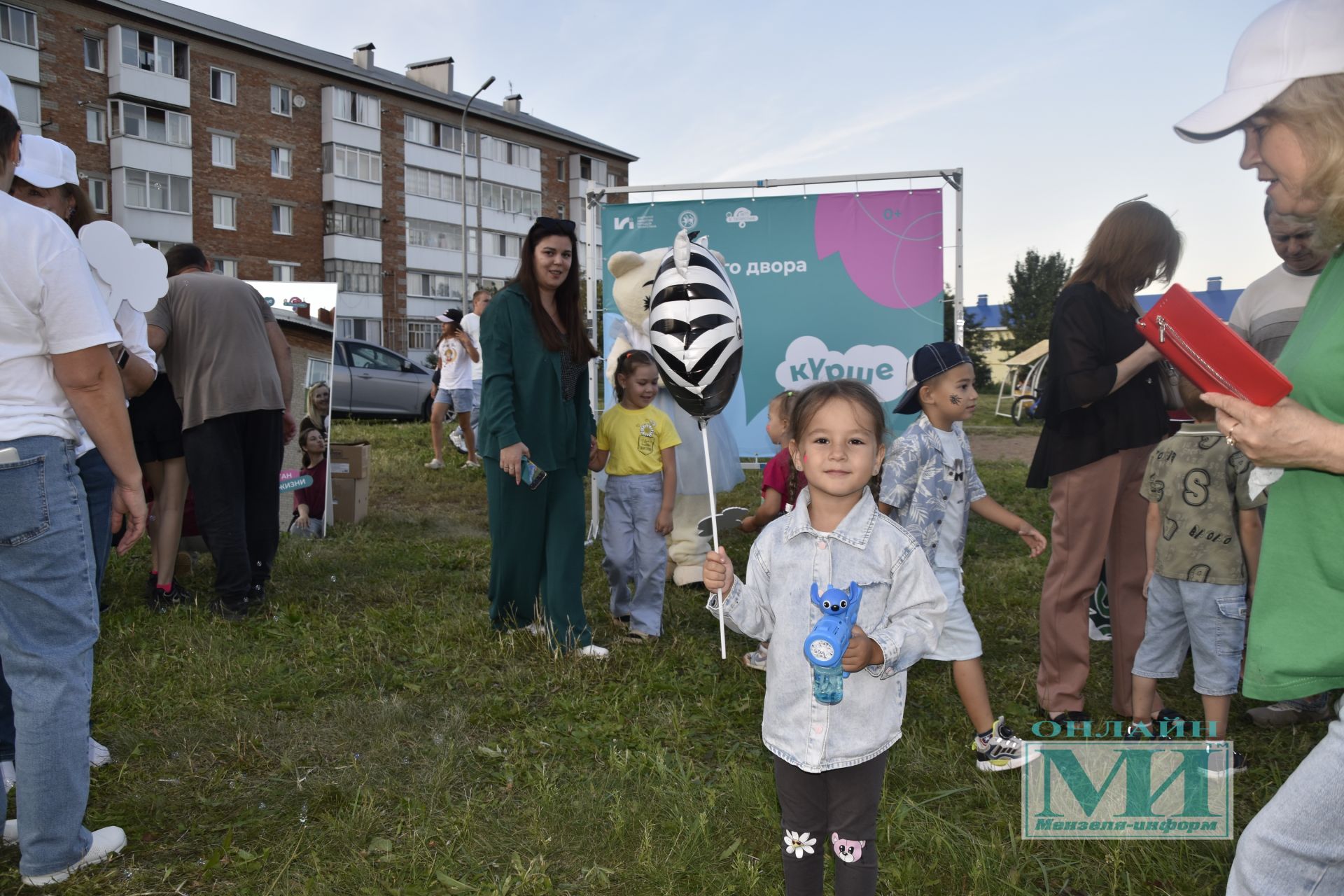 В поселке Изыскателей города Мензелинска прошел яркий праздник проекта «Күрше»