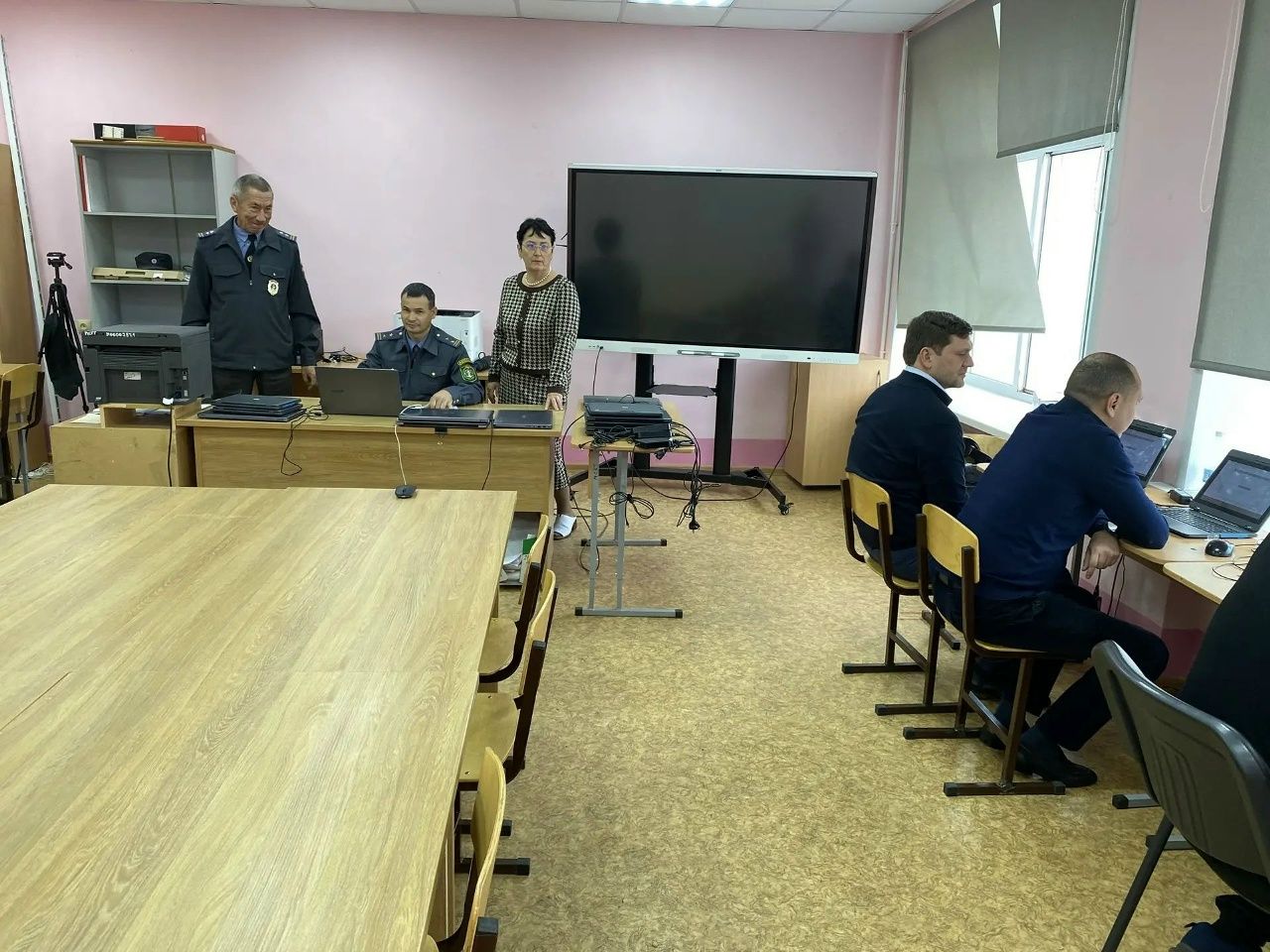 Экзамены на тракториста-машиниста прошли в Мензелинском сельскохозяйственном техникуме
