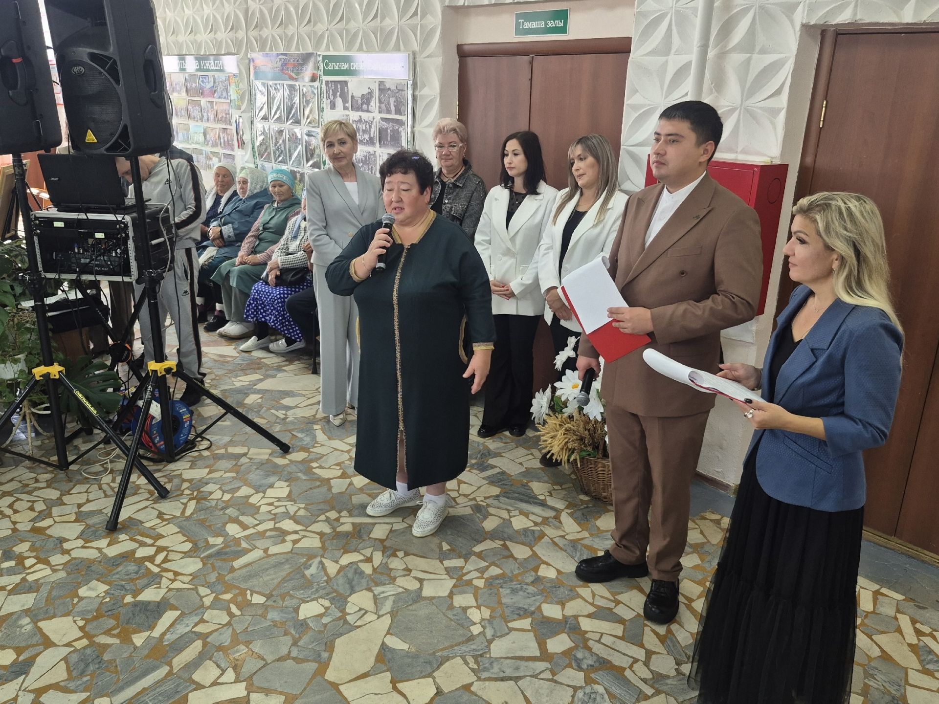 В селе Подгорный Байлар Минзелинского района открылась библиотека нового поколения