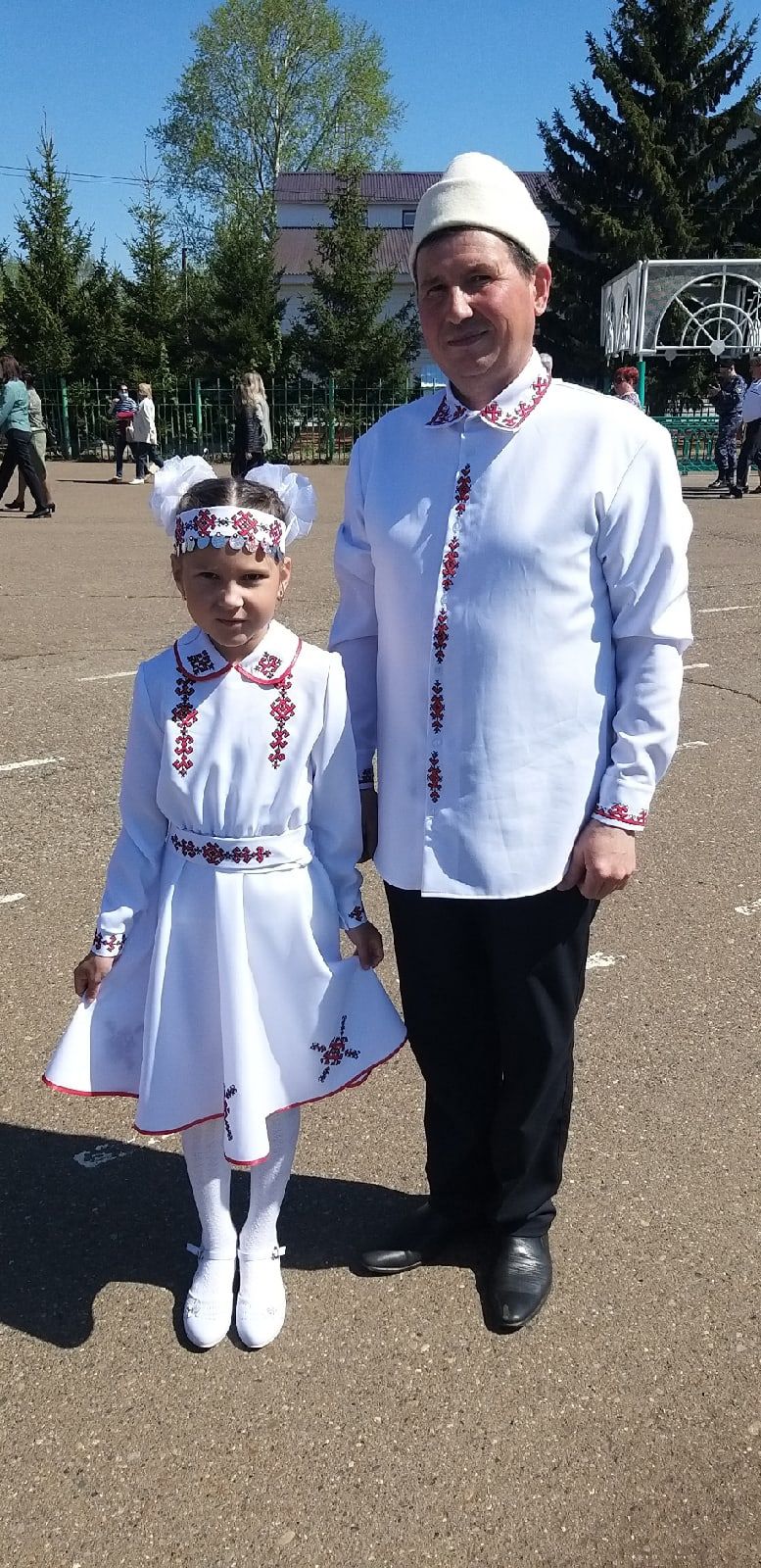 Первый фоторепортаж с митинга Победы в парке имени Ленина Мензелинска