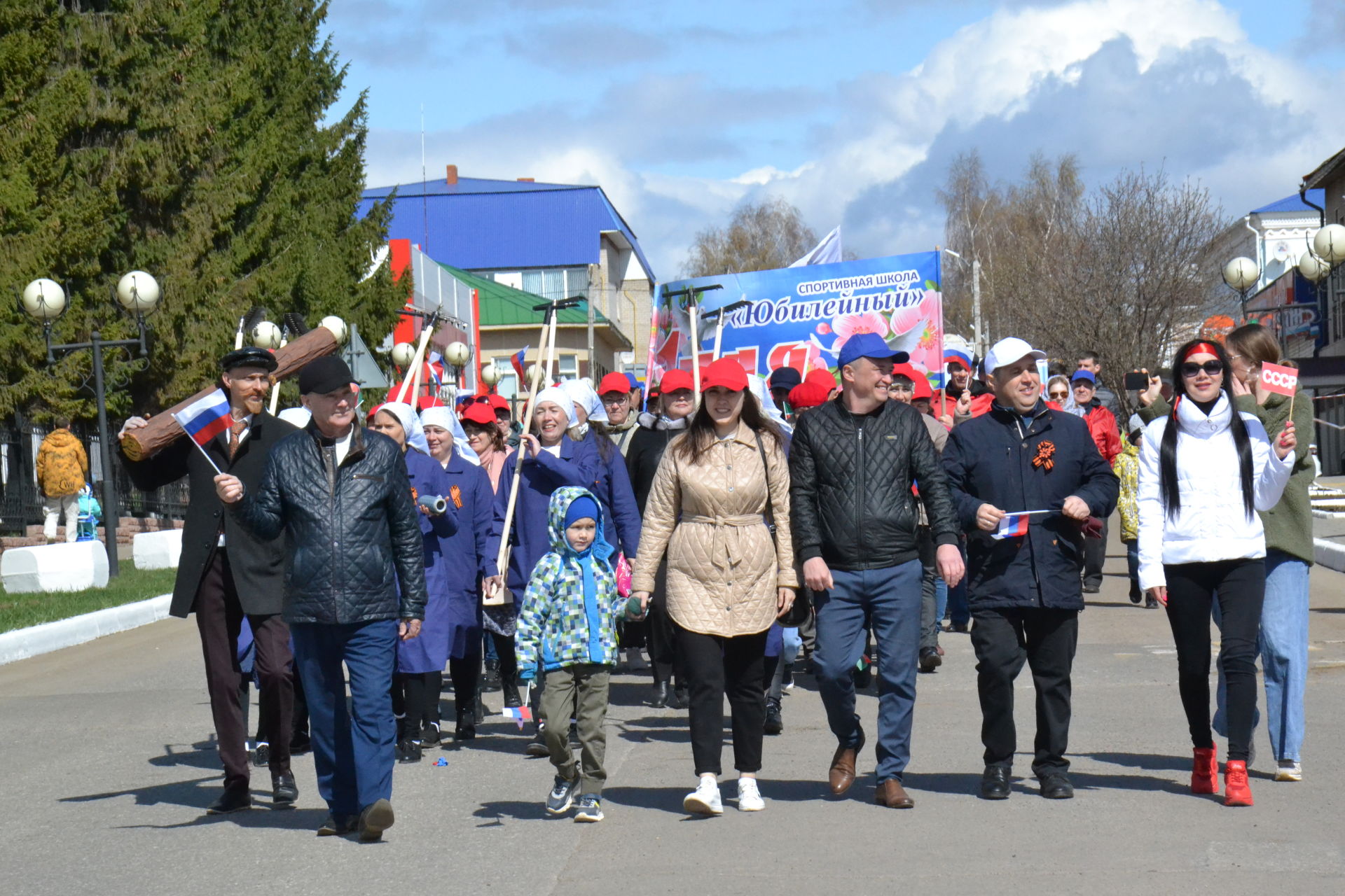 Первомай в Мензелинске в 2022 году