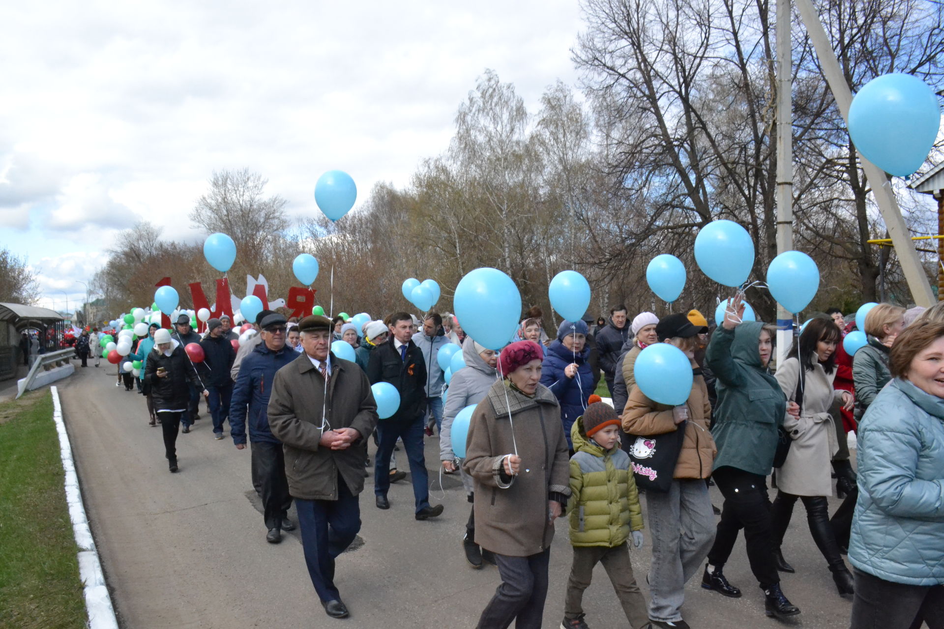 Первомай в Мензелинске в 2022 году