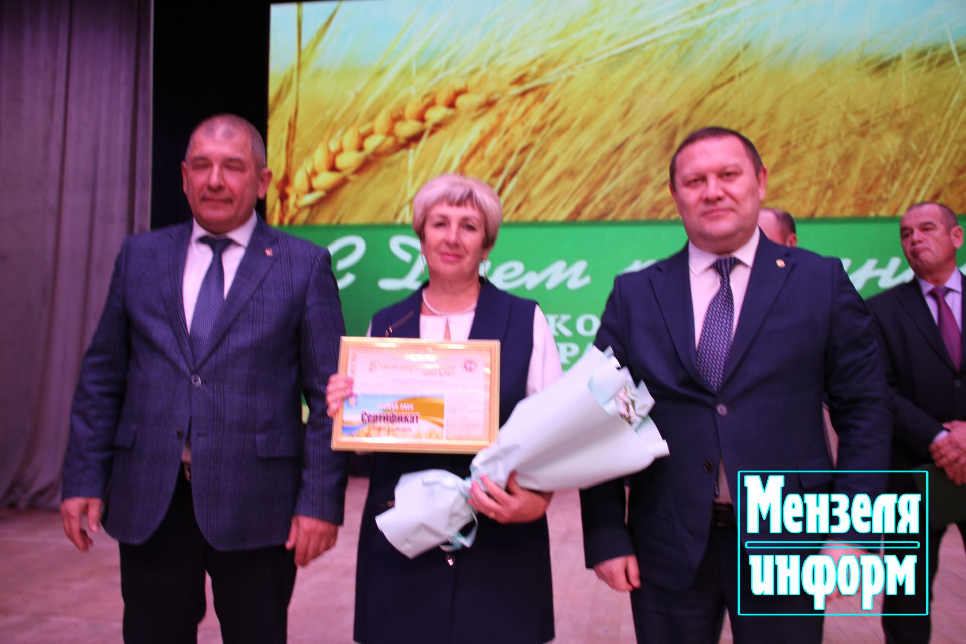 На празднике Урожая в Мензелинском районе наградили передовиков сельского хозяйства