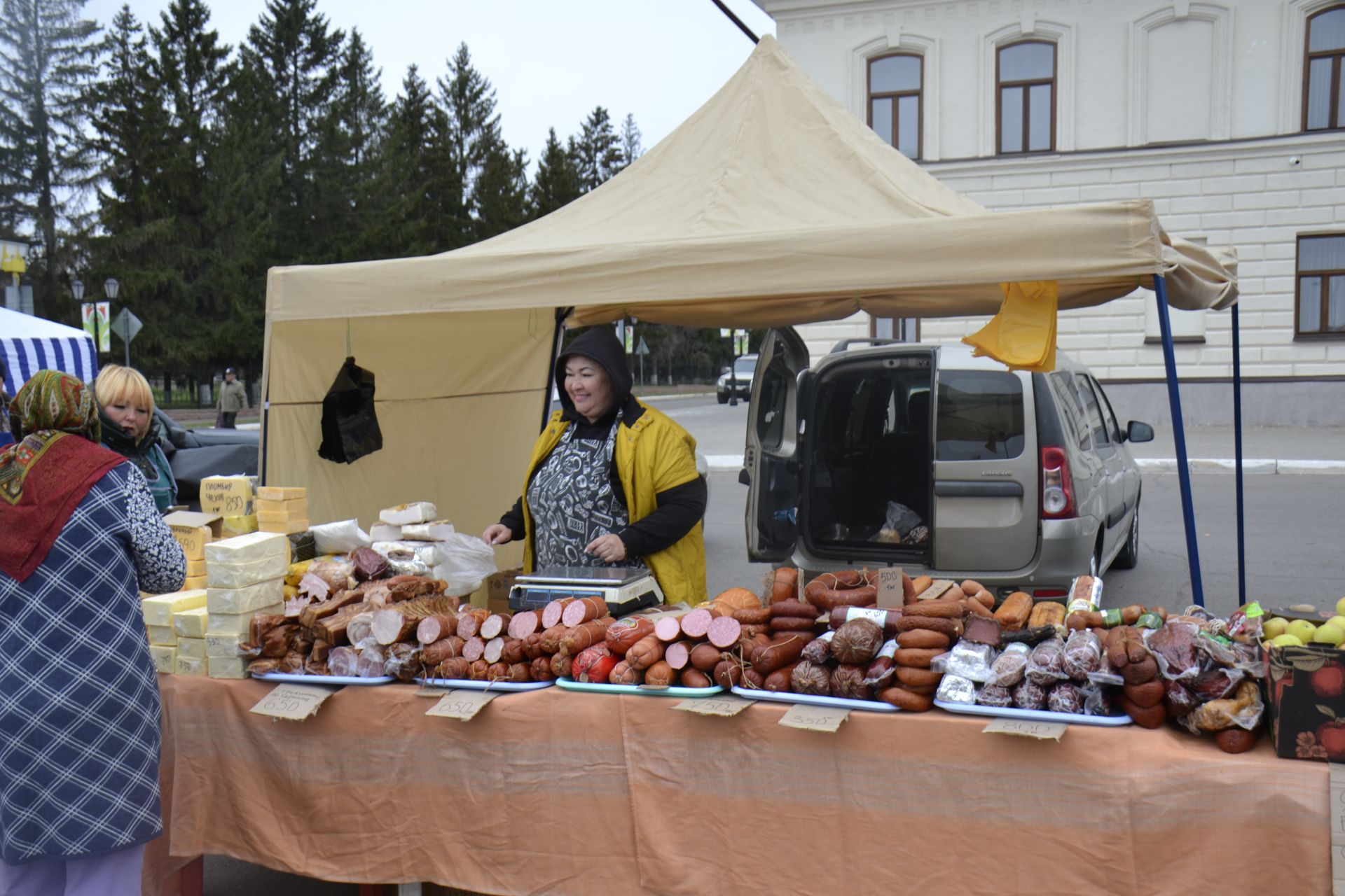 Мгновения ярмарки в Мензелинске