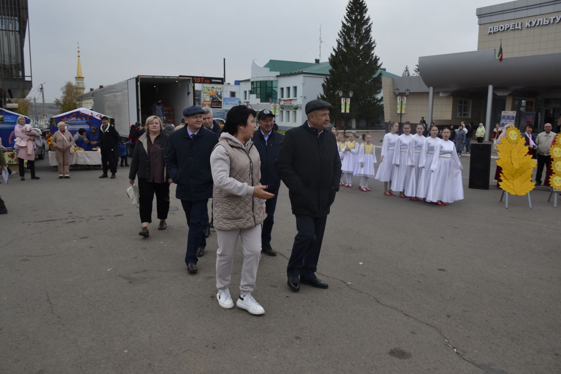 Мгновения ярмарки в Мензелинске