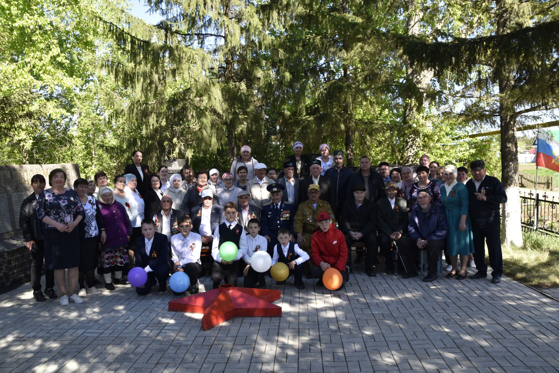 Иске Иркәнәштә Бөек Җиңүнең 80 еллыгына багышланган бәйрәм митингы