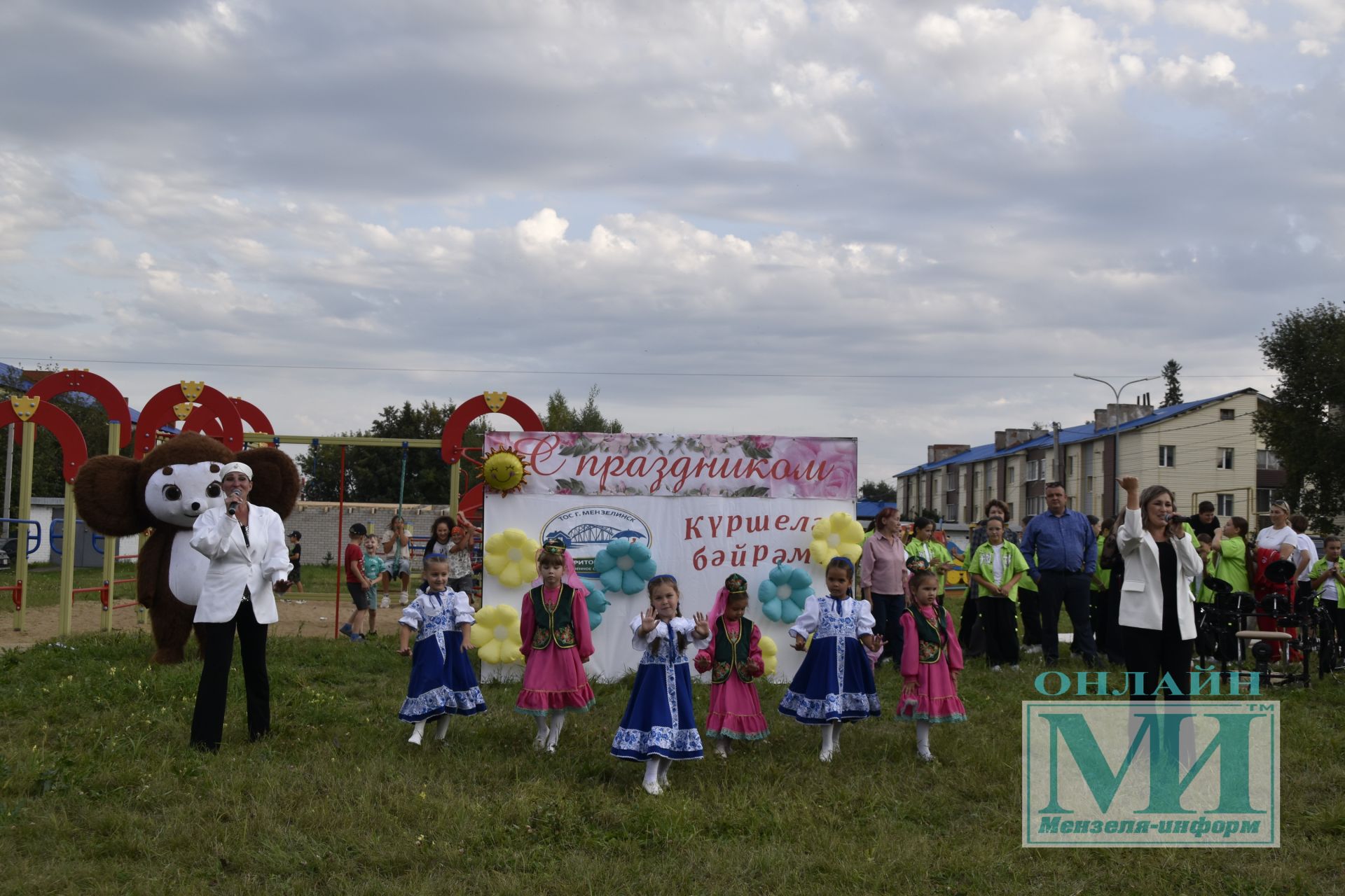 В Мензелинске состоялся праздник добрососедства «Күршеләр — Соседи»