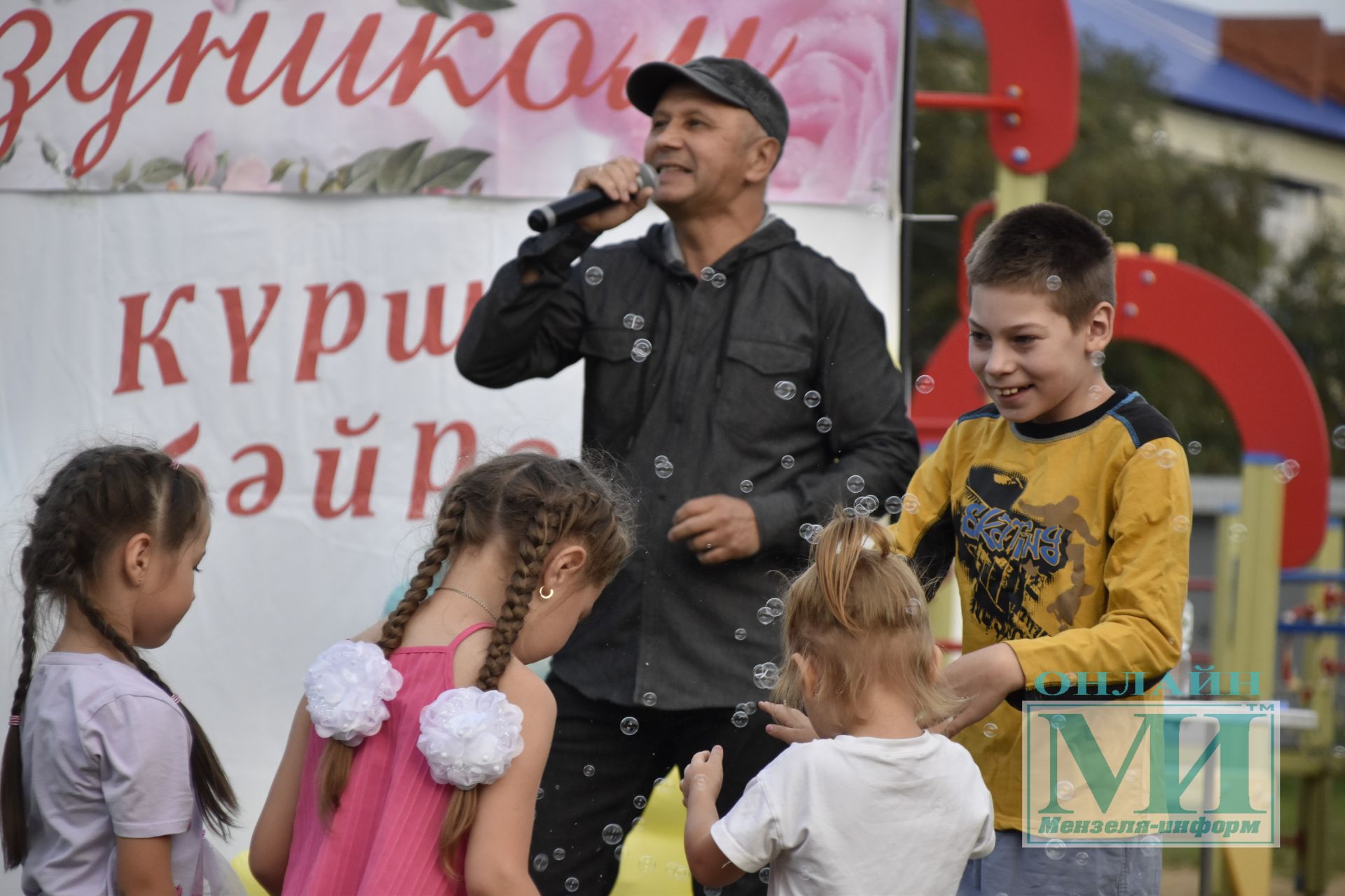 В Мензелинске состоялся праздник добрососедства «Күршеләр — Соседи»