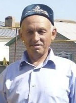 21 март көнне Татар Мөшегесе авылында яшәүче Ленарис Рөстәм улы Салахов үзенең 60 яшьлек юбилеен билгеләп үтә