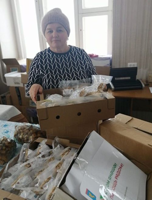 Жители села Верхний Такермен приступили к изготовлению сухих супов для участников СВО