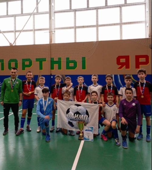 Мензелинские футболисты сделали золотой дубль: дважды завоевали Кубок Татарстана