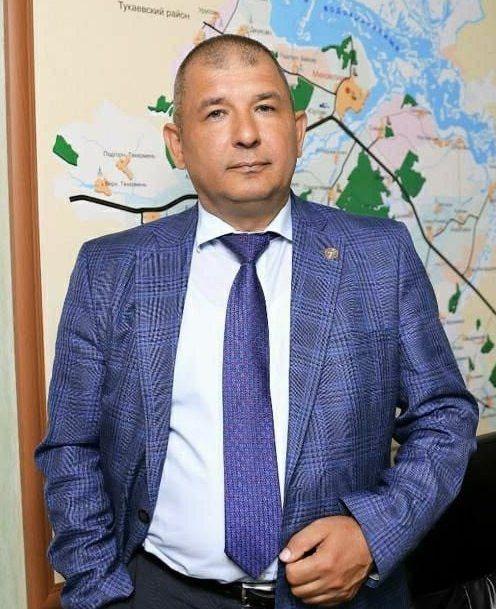Минзәлә районы башлыгы Айдар Салаховның Халыкара хатын-кызлар көне белән котлавы