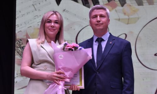 Минзәләдә мәдәният хезмәткәрләре көнен билгеләп үттеләр