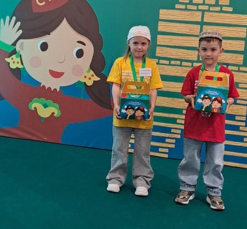 Минзәлә шәһәренең «Алтынчәч» балалар бакчасында тәрбияләнүчеләр «Акыллы уеннар» чемпионатында катнашты