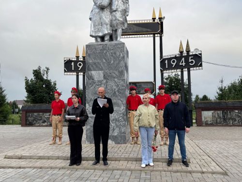 Хәтер һәм кайгы көнендә Минзәлә халкы бөтенроссия «Хәтер шәме» акциясенә кушылды