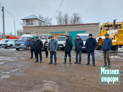 Коллектив «Чистого города» показал готовность своей техники к зимнему периоду работы