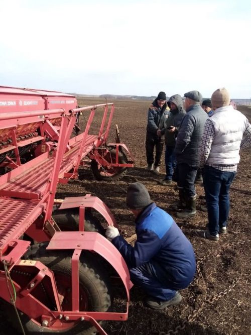 Глава Мензелинского района побывал в сельхозформированиях