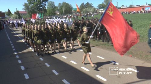 Смотр строевой подготовки среди учебных заведений Мензелинска