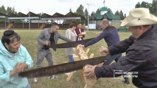 Яркие моменты «Мензелинского Сабантуя 2023»
