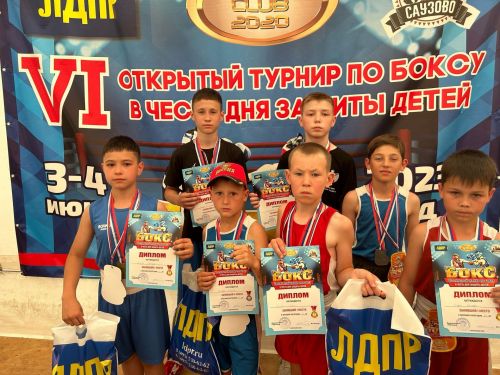 Восемь мензелинских боксеров завоевали медали на Всероссийских соревнованиях
