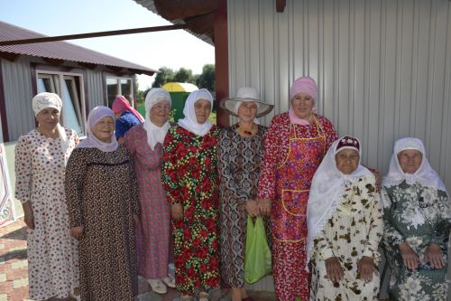 На минарет Аюской мечети установили полумесяц