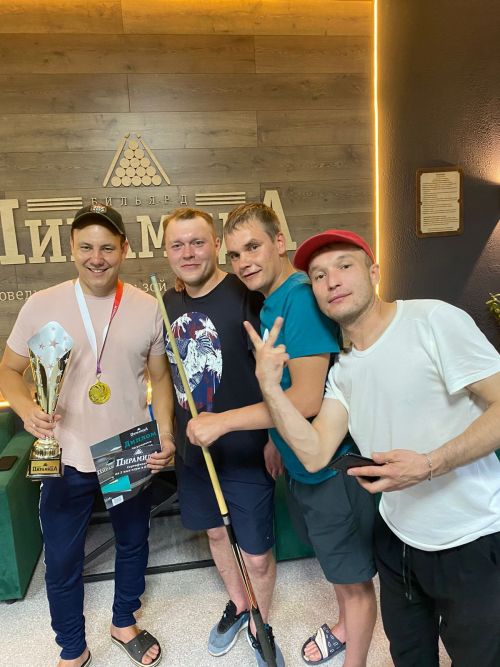 Ленар Мусин поднялся на вершину «Московской пирамиды»