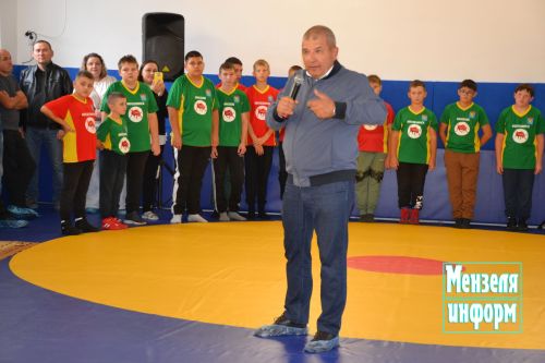 Капиталь ремонттан соң «Минзәлә батыры» көрәш һәм «Титан» атлетик заллары тантаналы төстә ачылды