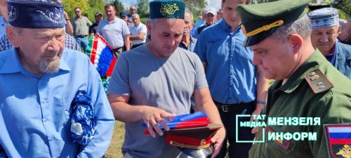 Соңгы сөйләшүебездә отпускага кайтам дигән иде