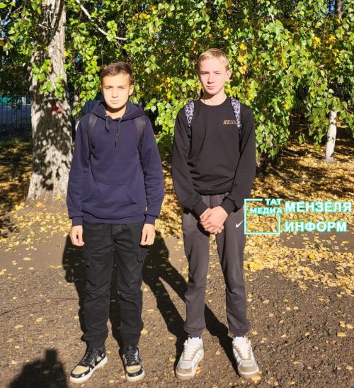 Данияр белән Рәзил суга батучыларны коткуруда зур өлеш керттеләр