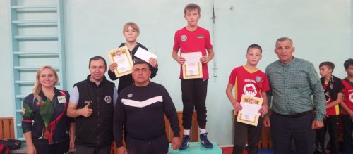 Мензелинские борцы завоевали медали на соревнованиях по корэш