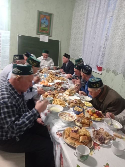 Җәмәк авылында ифтар ашы узды