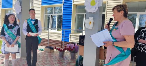 Коноваловка мәктәбендә укучыларның президенты алышынды