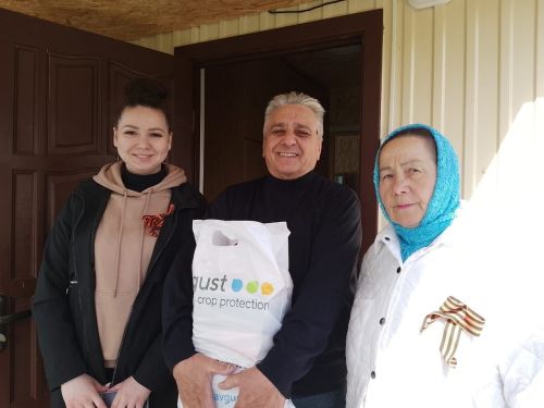«Август-Минзәлә» компаниясе ветераннарны якынлашып килүче Җиңү көне белән котлады