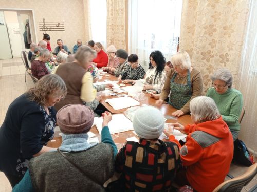 Мензелинцы изготовили «сухой душ» для бойцов СВО