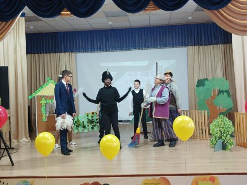 В Мензелинске прошел зональный конкурс «В гостях у детских писателей»
