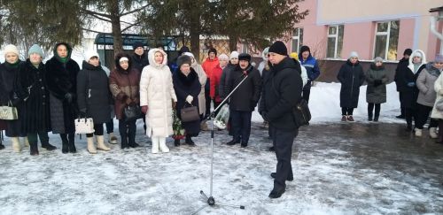 Бүген Минзәләдә күренекле шагыйрә Салисә Гәрәеваны  соңгы юлга озаттылар
