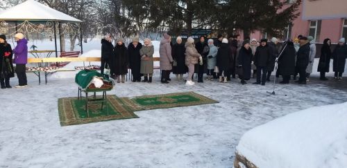 Бүген Минзәләдә күренекле шагыйрә Салисә Гәрәеваны  соңгы юлга озаттылар