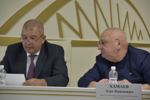 Депутаты Совета Мензелинского района избрали Марата Каримова руководителем исполкома района