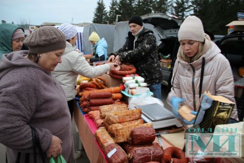 В Мензелинске прошла очередная осенняя ярмарка