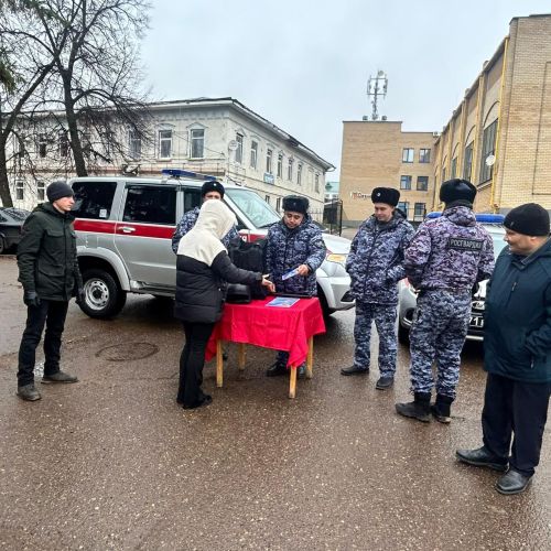 Мензелинцам рассказали о службе во вневедомственной охране Росгвардии