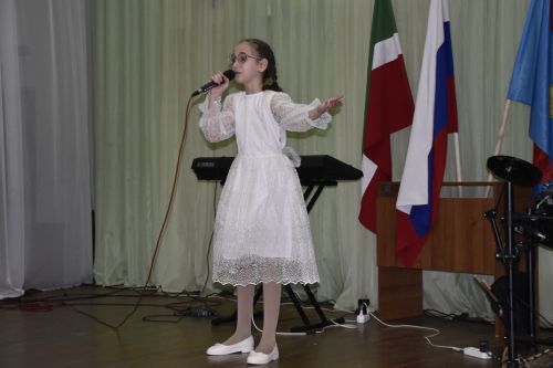 Юные жители Мензелинска получили паспорта РФ