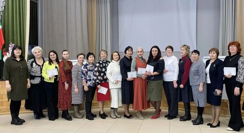 Ключи к успеху : В Мензелинске прошел зональный семинар по русскому языку и литературе
