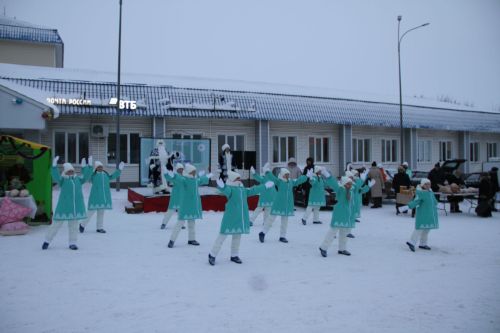 В Мензелинске состоялась предновогодняя ярмарка